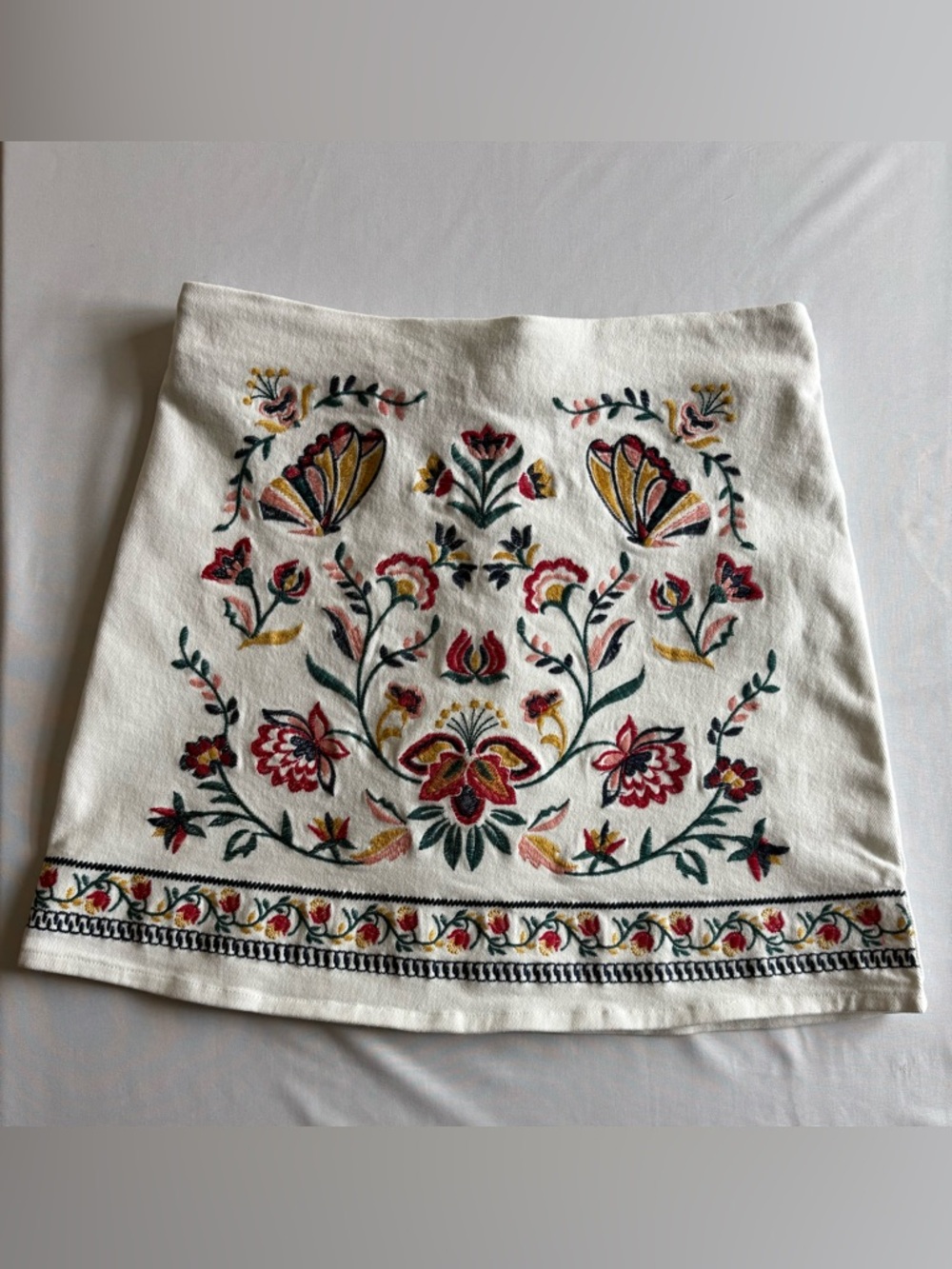 Rockin C Embroidered Floral Skirt